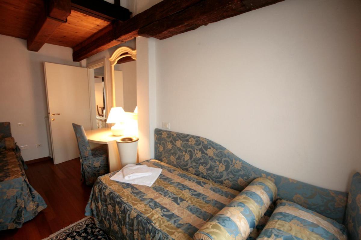 Furlani Apartments Венеция Екстериор снимка