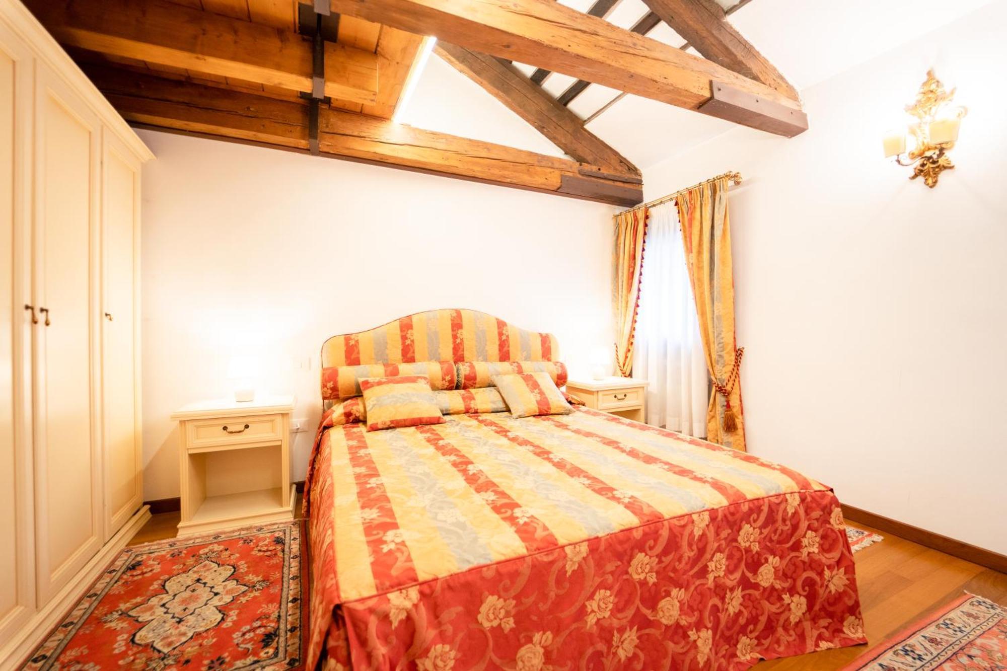 Furlani Apartments Венеция Екстериор снимка
